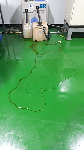 環保型SR空壓系統含油廢水處理設備-SR YUSOO 42管口松動導致漏水